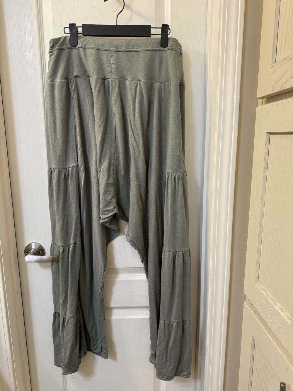 Free People Olive Green Wide Leg Tiered Pants - Picture 2 of 4